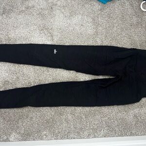 Black Alo Leggings